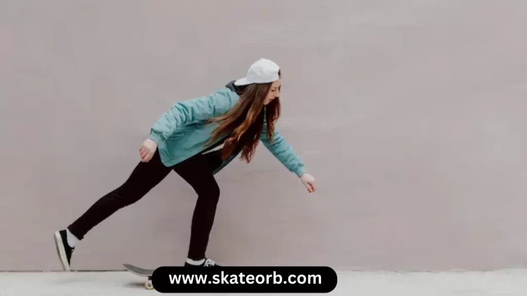  Skateboard Fakie Pose